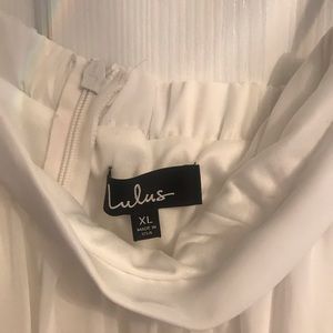 White lulu’s maxi skirt